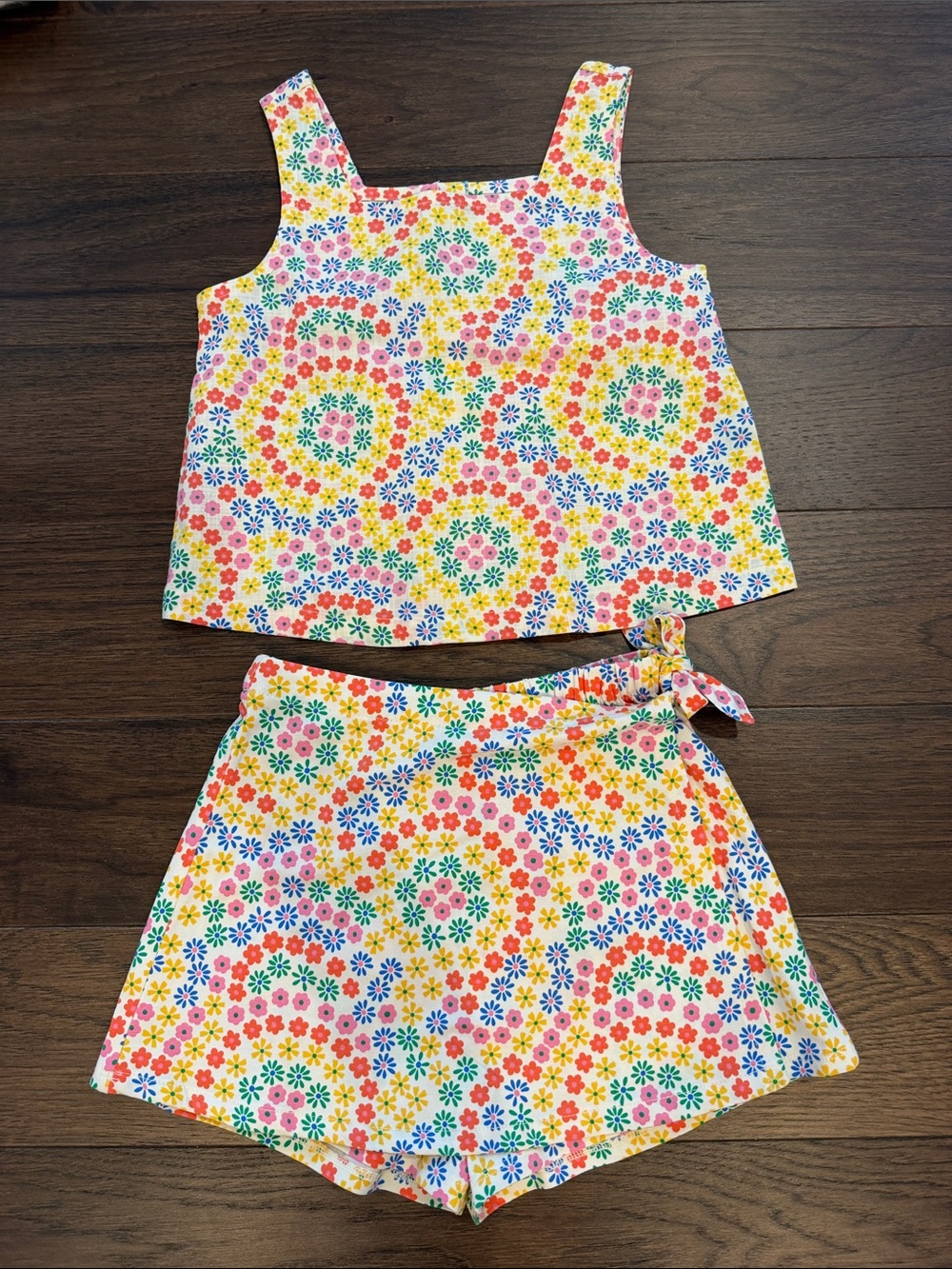 Hanna Andersson Multicolor Floral Tie-Waist Shorts Set Size 6/7 - C17-062